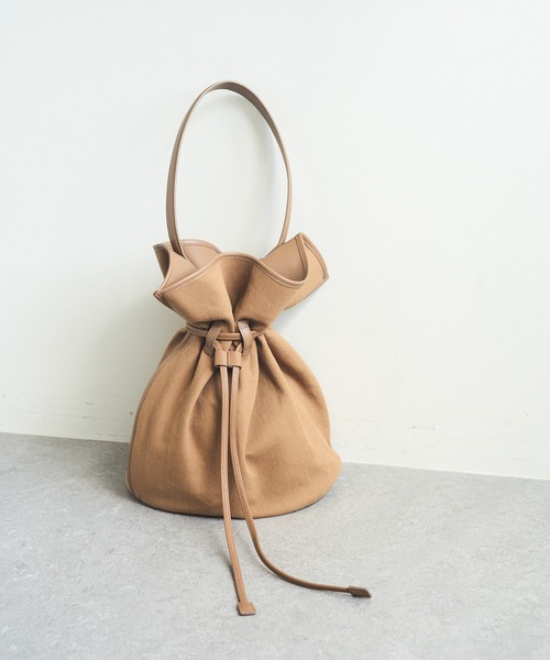 the dilettante（ザ・ディレッタント）の「【the dilettante】別注ドロストリングバッグ（トートバッグ・レディース・ベージュ/ホワイト・FREE）」の14枚目の写真