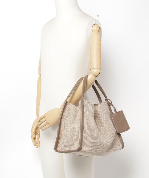Uncut Bound（アンカットバウンド）の「生地ｺﾝﾋﾞﾄｰﾄ（ショルダーバッグ・レディース・ベージュ/ブラック・FREE）」の7枚目の写真