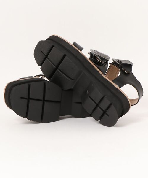 MOUSSY（マウジー）の「DOUBLE BUCKLE サンダル（サンダル・レディース・アイボリー/ブラック・MEDIUM/LARGE/SMALL）」の9枚目の写真