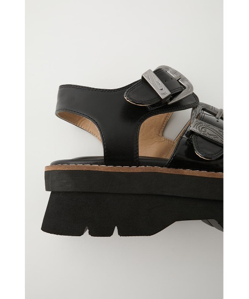 MOUSSY（マウジー）の「DOUBLE BUCKLE サンダル（サンダル・レディース・アイボリー/ブラック・MEDIUM/LARGE/SMALL）」の18枚目の写真