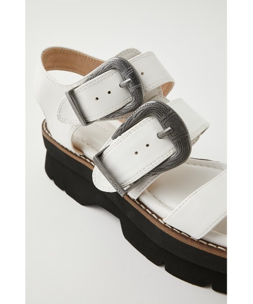 MOUSSY（マウジー）の「DOUBLE BUCKLE サンダル（サンダル・レディース・アイボリー/ブラック・MEDIUM/LARGE/SMALL）」の6枚目の写真