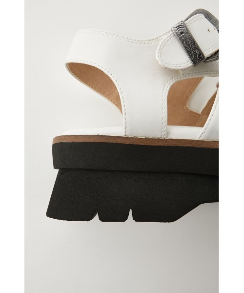 MOUSSY（マウジー）の「DOUBLE BUCKLE サンダル（サンダル・レディース・アイボリー/ブラック・MEDIUM/LARGE/SMALL）」の3枚目の写真