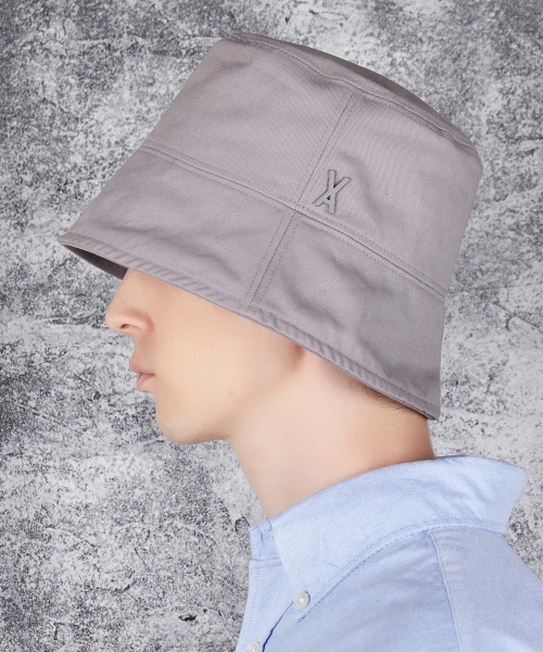 VARZAR（バザール）の「【VARZAR】STUD DROP OVER FIT BUCKET HAT / バザール スタッズ ドロップ オーバーフィット バケットハット（ハット・レディース・ホワイト/ブラック/グリーン/ブルー/グレー/ベージュ・FREE）」の14枚目の写真