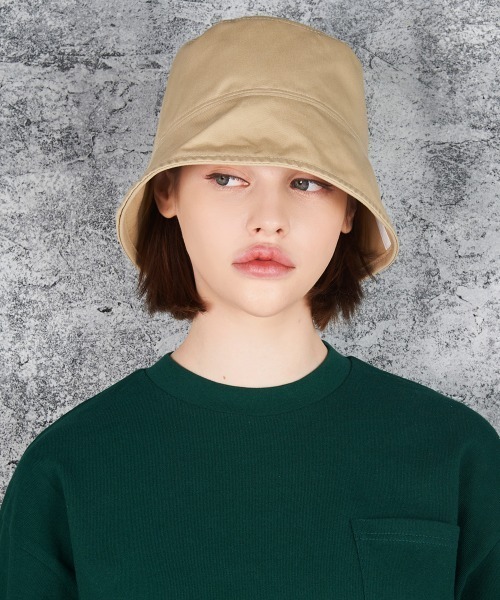 VARZAR（バザール）の「【VARZAR】STUD DROP OVER FIT BUCKET HAT / バザール スタッズ ドロップ オーバーフィット バケットハット（ハット・レディース・ホワイト/ブラック/グリーン/ブルー/グレー/ベージュ・FREE）」の20枚目の写真