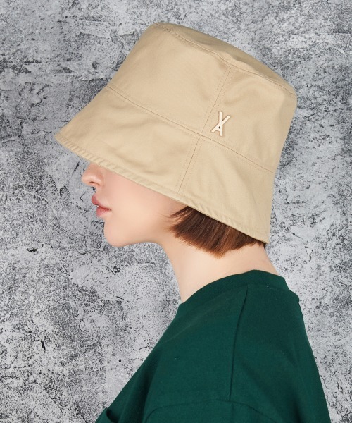 VARZAR（バザール）の「【VARZAR】STUD DROP OVER FIT BUCKET HAT / バザール スタッズ ドロップ オーバーフィット バケットハット（ハット・レディース・ホワイト/ブラック/グリーン/ブルー/グレー/ベージュ・FREE）」の21枚目の写真