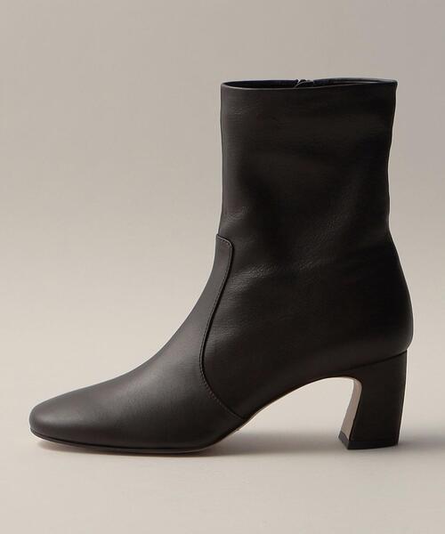 ODETTE E ODILE(オデットエオディール)の「ソフトタッチ ショートブーツ60↓↑(ブーツ・レディース・オフホワイト/ブラック/ベージュ/ダークブラウン・24.5cm/25cm/23cm/23.5cm/24cm/21.5cm/22.5cm/22cm)」の15枚目の写真