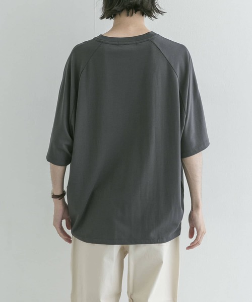 UR Lab.（アーバンリサーチラボ）の「シルケットルーズフィットTシャツ(5分袖)（Tシャツ/カットソー・メンズ・ホワイト/チャコールグレー/カーキ・MEDIUM/LARGE）」の4枚目の写真