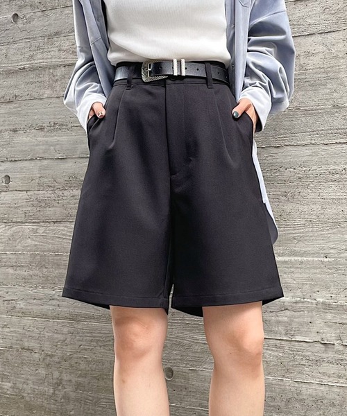 PAGEBOY（ページボーイ）の「ウールライクセットアップショートパンツ（その他パンツ・レディース・ブラック/グレー系その他/ブラウン系その他/グレイッシュベージュ・FREE）」の2枚目の写真