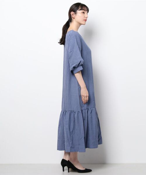 SPINNS（スピンズ）の「グレンチェックデザイン ティアードロングスカート（ワンピース・レディース・ブルー・ONESIZE）」の4枚目の写真