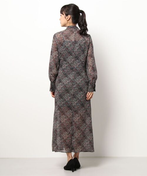 SISLEY（シスレー）の「シフォンスタンドネック長袖シャツ