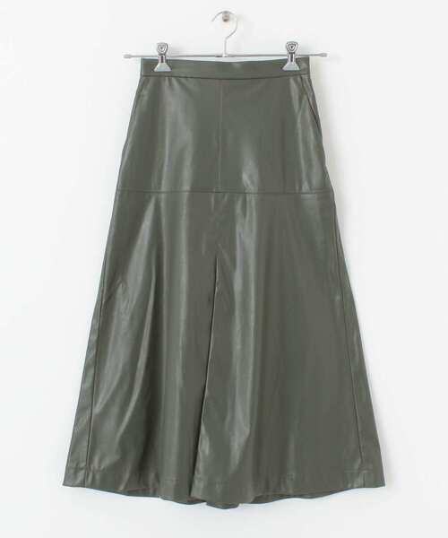 KBF（ケイビーエフ）の「フェイクレザーフレアスカート（スカート・レディース・ブラック/ネイビー/グレー系その他・ONE）」の21枚目の写真