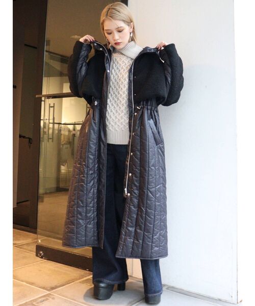 MURUA（ムルーア）の「キルトドッキングボアコート（ダウンジャケット/コート・レディース・ブラック/ベージュ/モカ・FREE）」の15枚目の写真