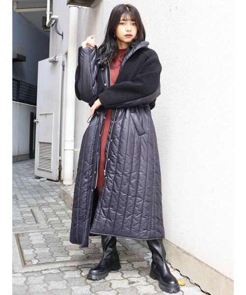 MURUA（ムルーア）の「キルトドッキングボアコート（ダウンジャケット/コート・レディース・ブラック/ベージュ/モカ・FREE）」の19枚目の写真