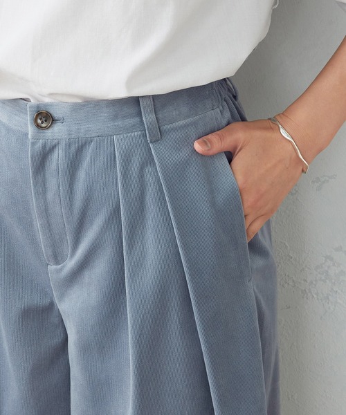 COMME CA ISM(コムサイズム)の「ジャージー コーデュロイ ワイドパンツ(その他パンツ・レディース・グレイッシュベージュ/チャコール/サックスブルー/ブラウン/ブラック・SMALL/MEDIUM/LARGE)」の15枚目の写真