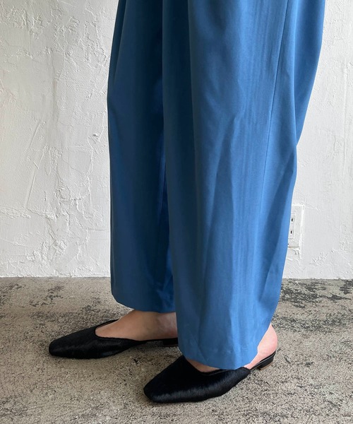 CAPRICIEUX LE'MAGE(カプリシューレマージュ)の「3タックワイドパンツ(その他パンツ・レディース・ブラック/ブルー・36/38)」の8枚目の写真