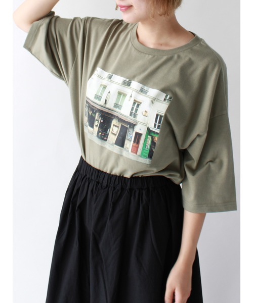 ehka sopo（エヘカソポ）の「6分袖フォトプリントTシャツ（Tシャツ/カットソー・レディース・オフホワイト/オレンジ/グリーン/チャコール・ﾌﾘ-）」の4枚目の写真