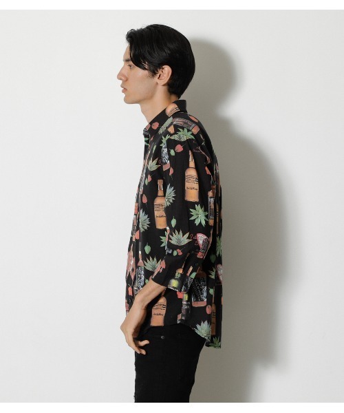 AZUL by moussy（アズールバイマウジー）の「LINEN BLEND ALOHA SHIRT/リネンブレンドアロハシャツ（シャツ/ブラウス・メンズ・ブラック系その他/ホワイト系その他/グリーン系その他2・SMALL/LARGE/MEDIUM）」の8枚目の写真