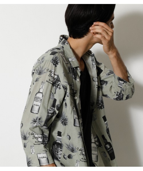 AZUL by moussy（アズールバイマウジー）の「LINEN BLEND ALOHA SHIRT/リネンブレンドアロハシャツ（シャツ/ブラウス・メンズ・ブラック系その他/ホワイト系その他/グリーン系その他2・SMALL/LARGE/MEDIUM）」の14枚目の写真