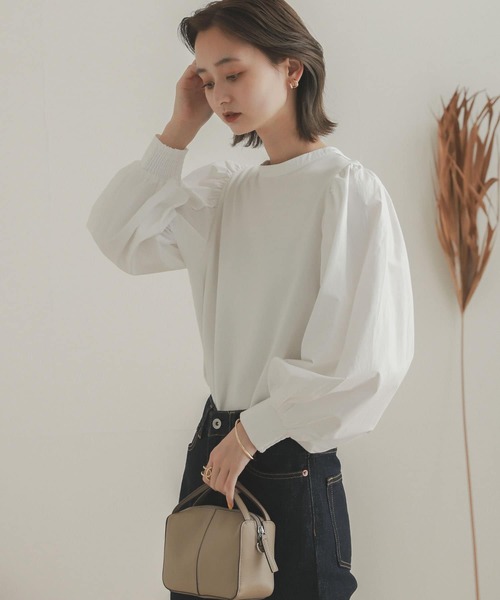 SENSE OF PLACE by URBAN RESEARCH（センスオブプレイスバイアーバンリサーチ）の「ボリュームスリーブドッキングカットトップ（Tシャツ/カットソー・レディース・ライトベージュ/オフホワイト/ブラック/ブルー/ブラウン・ONE）」の14枚目の写真