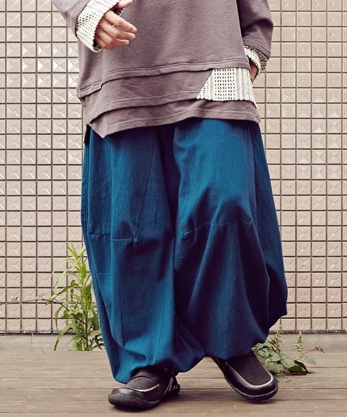 チャイハネ（チャイハネ）の「【チャイハネ】無地変形MEN'Sワイドパンツ（その他パンツ・メンズ・ブラック/ベージュ/ブラウン/ブルー/パープル/カーキ/オレンジ/ホワイト/ライトベージュ/ネイビー・FREE）」の8枚目の写真