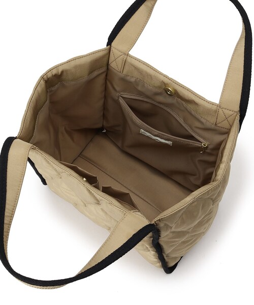 SHOO・LA・RUE（シューラルー）の「◆キルティングトート（トートバッグ・レディース・ブラック/カーキ/ベージュ系7/サンドベージュ・00）」の10枚目の写真