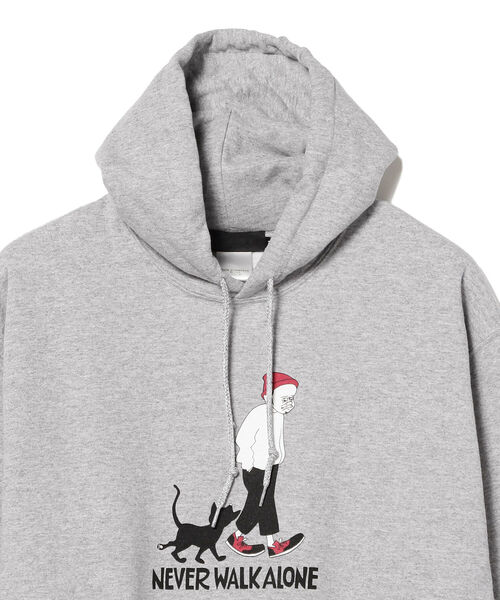 BEAMS T（ビームスティー）の「BEAMS T / 20th Anniversary Yusuke Hanai パーカ（パーカー・メンズ・グレー・MEDIUM/LARGE/SMALL/X-LARGE）」の3枚目の写真