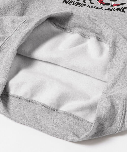 BEAMS T（ビームスティー）の「BEAMS T / 20th Anniversary Yusuke Hanai パーカ（パーカー・メンズ・グレー・MEDIUM/LARGE/SMALL/X-LARGE）」の7枚目の写真