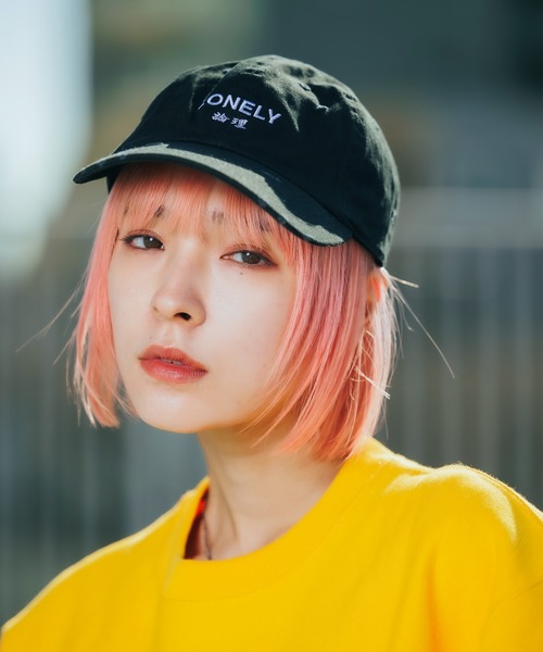LONELY/論理（ロンリー）の「LONELY(論理)/ロンリー COTTON DAMAGED CLASSIC LOGO CAP ロゴ刺繍 キャップ（キャップ・メンズ・ベージュ/ブラック・FREE）」の2枚目の写真