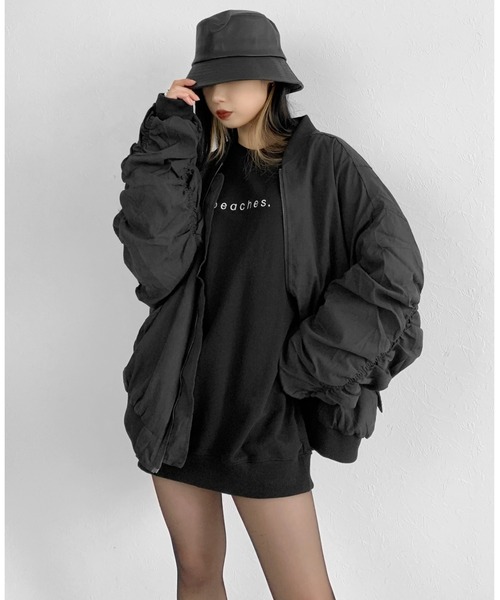 LVEU.（ラブユ.）の「【LVEU.】ルーズギャザーMA-1ブルゾン / アウター ブルゾン MA-1 ビッグ オーバー ギャザー ミドル カジュアル ストリート ミリタリー ブラック グレー カーキ（MA-1・レディース・ライトグレー/ブラック/カーキ・FREE）」の22枚目の写真