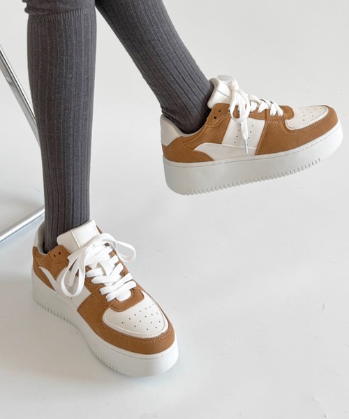 Shoes in Closet（シューズインクローゼット）の「【新色追加】軽量