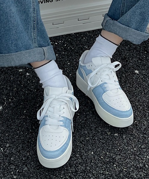 Shoes in Closet(シューズインクローゼット)の「軽量厚底 ベーシック コートスニーカー 1483(スニーカー・レディース・ホワイト/ブラック/ブラック×ブラック/ベージュ/ブラック×ホワイト/ホワイト×パープル/アイボリー/ブラック系その他/ピンク系その他/ブラック系その他6/ベージュ系その他6/ライトグリーン/ライトピンク/その他/ホワイト×グレー/グレー系その他/ダークブラウン系/ホワイト×ブラウン/ホワイト×ブラック/ホワイト系1/ベージュ系・LL/S/M/L/5L/4L/3L/XS)」の21枚目の写真