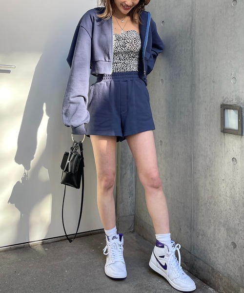 SPIRALGIRL（スパイラルガール）の「コンパクトスウェットZIPパーカー（パーカー・レディース・ベージュ/ネイビー/グレー・FREE）」の15枚目の写真