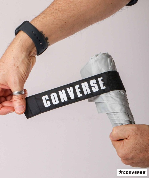 CONVERSE（コンバース）の「CONVERSE 折りたたみ傘（折りたたみ傘・レディース・ブラック/ネイビー/グレー・50）」の6枚目の写真