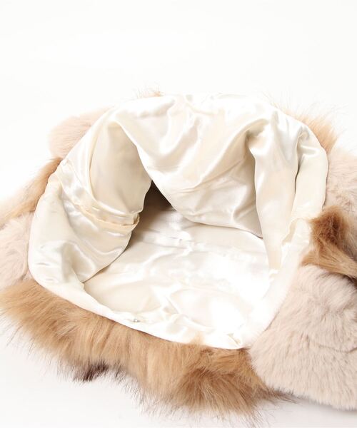 Donnaruma（ドンナルンマ）の「フワかわ！！エコファーハンドバッグ（トートバッグ・レディース・ベージュ/ブラウン/グレー/アイボリー・1/2）」の12枚目の写真