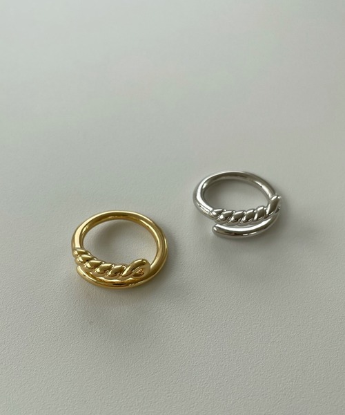 y/m by misato（イムバイミサト）の「ポイントチェーンクロスリング（リング・レディース・シルバー/ゴールド・FREE）」の5枚目の写真
