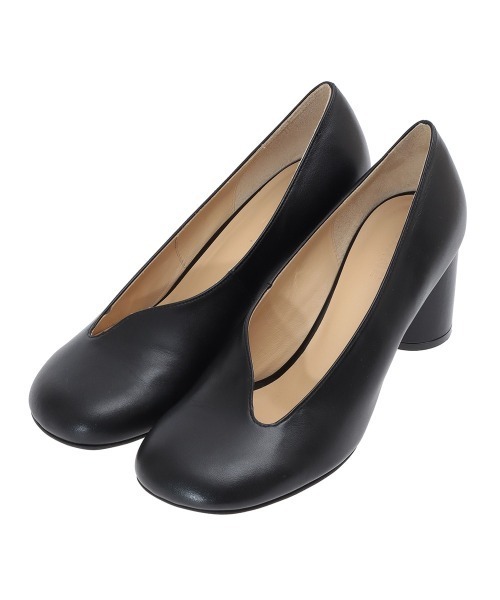 CLANE（クラネ）の「HEP ROUND CUT PUMPS（パンプス）」 - WEAR