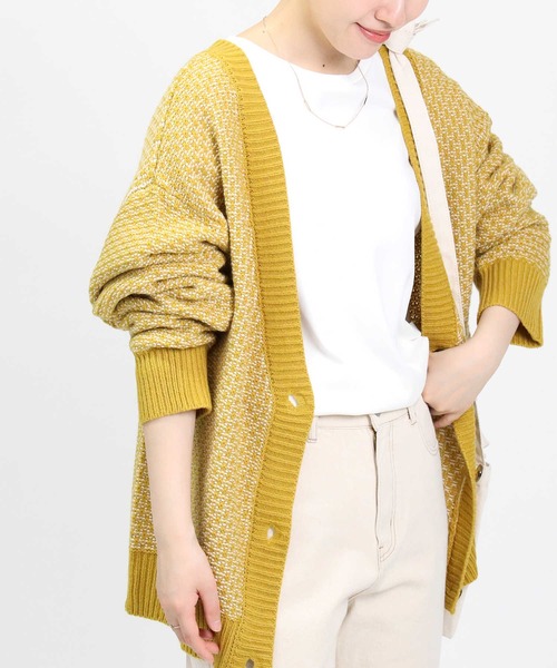 HONEYSUCKLE ROSE（ハニーサックルローズ）の「【HONEYSUCKLE ROSE】地柄編みカーディガン（カーディガン/ボレロ・レディース・ホワイト×イエロー/オフホワイト/ホワイト×グレー/ベージュ・M/L）」の4枚目の写真