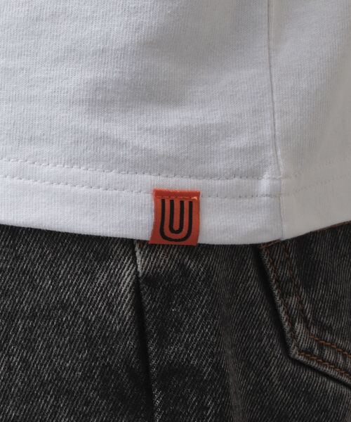 UNIVERSAL OVERALL(ユニバーサルオーバーオール)の「【UNIVERSAL OVERALL/ユニバーサルオーバーオール】別注 WINDYCITY プリントTシャツ(Tシャツ/カットソー・メンズ・ブラック/ホワイト/ライトグレー・M/L/XL)」の9枚目の写真
