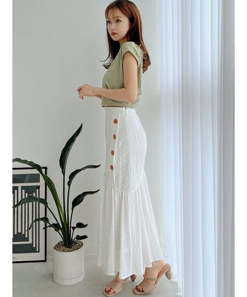 RESEXXY(リゼクシー)の「スクエアチェーンデザインサンダル(サンダル・レディース・ベージュ/ブラウン/ブラック・MEDIUM/SMALL/LARGE)」の21枚目の写真