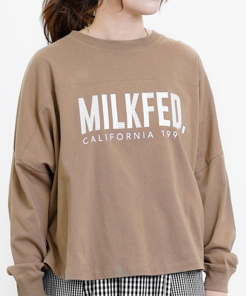 MILKFED.(ミルクフェド)の「CALIFORNIA 1995 FOOTBALL WIDE TOP(Tシャツ/カットソー・レディース・ホワイト/ブラック/ベージュ/ネイビー・ONE SIZE)」の1枚目の写真