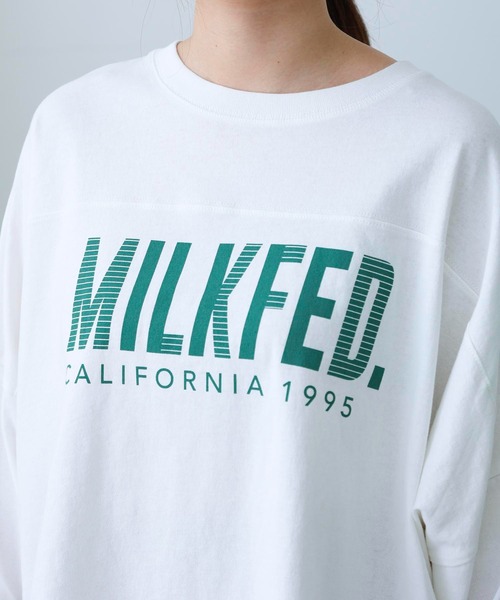 MILKFED.(ミルクフェド)の「CALIFORNIA 1995 FOOTBALL WIDE TOP(Tシャツ/カットソー・レディース・ホワイト/ブラック/ベージュ/ネイビー・ONE SIZE)」の5枚目の写真