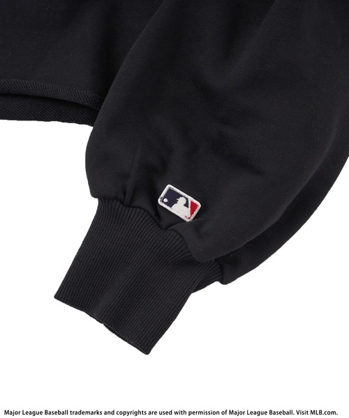 BACK TO THE FIELD（バック トゥー ザ フィールド）の「【MLB】ロゴショート丈トップス（スウェット・レディース・ホワイト/ブラック/グリーン・FREE）」の17枚目の写真