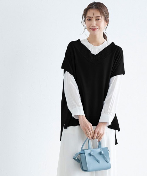 Pierrot（ピエロ）の「Vネックルーズニットベスト（ベスト・レディース・ブラック/モカ/アイボリー/ブルー・M/L）」の2枚目の写真