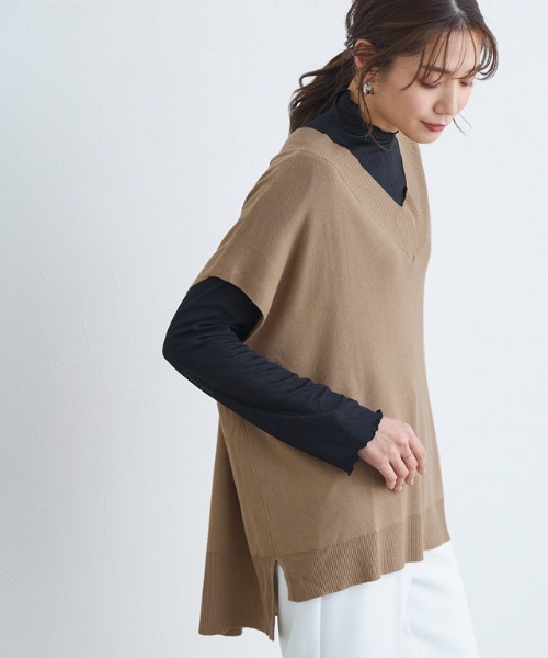 Pierrot（ピエロ）の「Vネックルーズニットベスト（ベスト・レディース・ブラック/モカ/アイボリー/ブルー・M/L）」の3枚目の写真