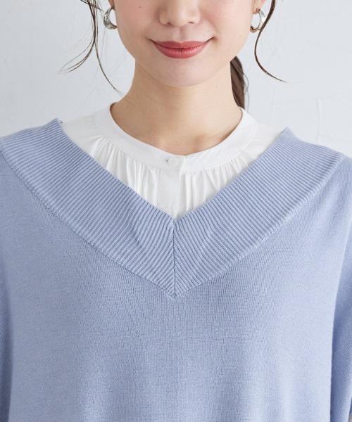 Pierrot（ピエロ）の「Vネックルーズニットベスト（ベスト・レディース・ブラック/モカ/アイボリー/ブルー・M/L）」の12枚目の写真