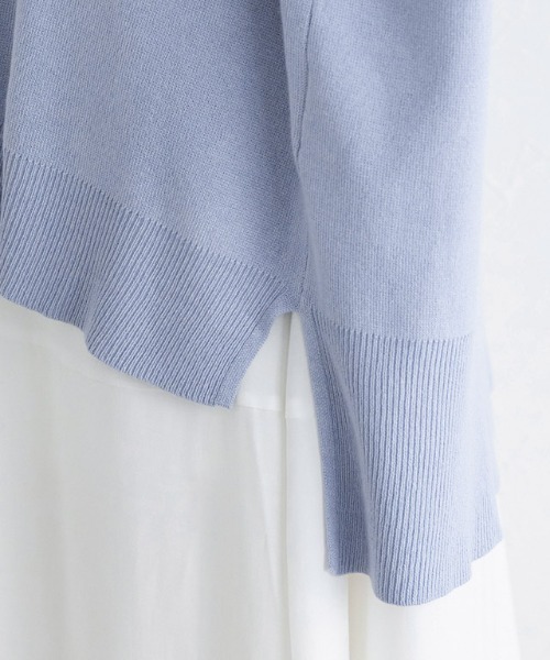 Pierrot（ピエロ）の「Vネックルーズニットベスト（ベスト・レディース・ブラック/モカ/アイボリー/ブルー・M/L）」の15枚目の写真