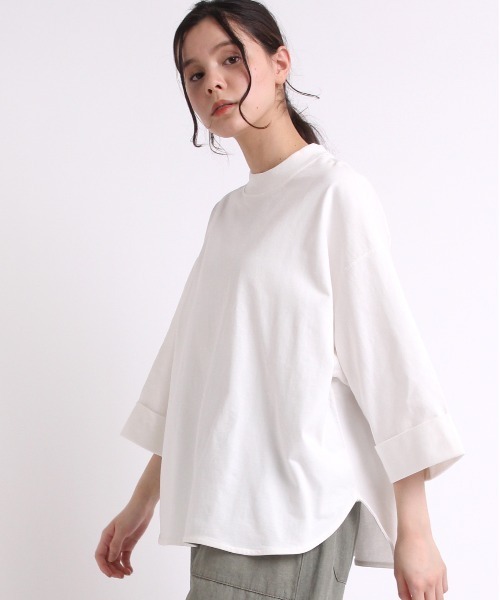 RNA-N(アールエヌエーエヌ)の「M1820 26/-リサイクルプレーティング五分袖プルオーバー(Tシャツ/カットソー・レディース・ブラック/グレー/レッド/オフホワイト/ブルー/セージグリーン/シャーベット・MEDIUM)」の2枚目の写真