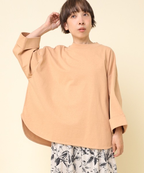 RNA-N(アールエヌエーエヌ)の「M1820 26/-リサイクルプレーティング五分袖プルオーバー(Tシャツ/カットソー・レディース・ブラック/グレー/レッド/オフホワイト/ブルー/セージグリーン/シャーベット・MEDIUM)」の1枚目の写真