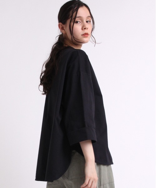 RNA-N(アールエヌエーエヌ)の「M1820 26/-リサイクルプレーティング五分袖プルオーバー(Tシャツ/カットソー・レディース・ブラック/グレー/レッド/オフホワイト/ブルー/セージグリーン/シャーベット・MEDIUM)」の17枚目の写真