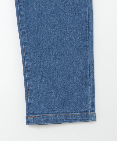 ikka（イッカ）の「デニムストレッチスキニーパンツ（デニムパンツ・レディース・ブルー/オフホワイト/ネイビー・M/L/S）」の10枚目の写真